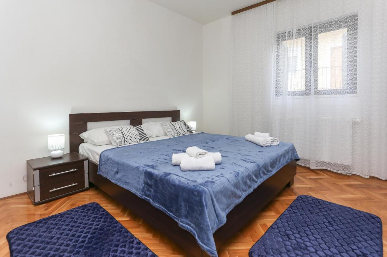 Apartments Marinero Trogir Ngoại thất bức ảnh