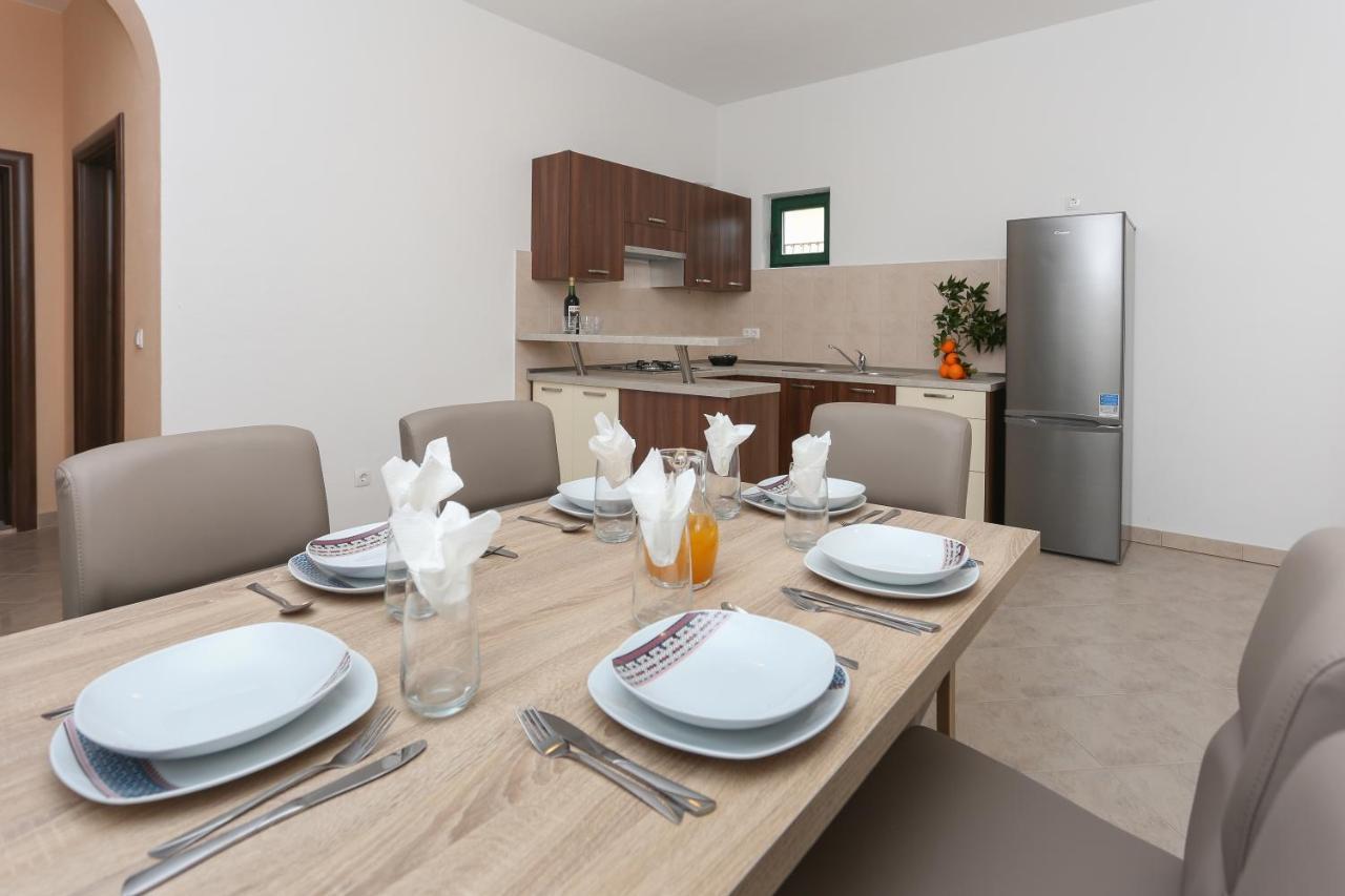 Apartments Marinero Trogir Ngoại thất bức ảnh